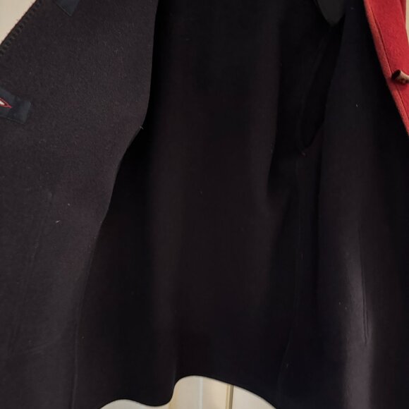 Vintage Red Duffle mid length coat made in italy size small to medium - Picture 10 of 11